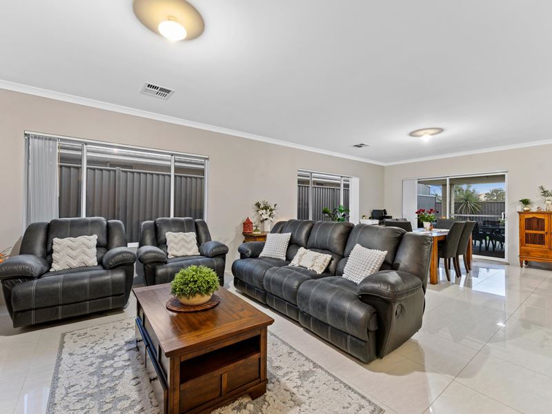 44 Coolimba Turn, Baldivis
