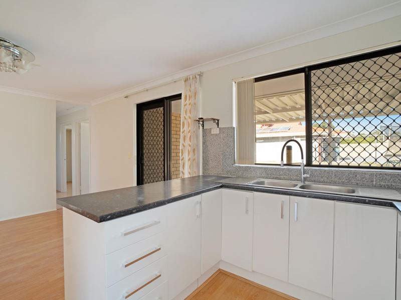 1 Regnans Close, Mirrabooka