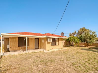 1 Regnans Close, Mirrabooka WA 6061