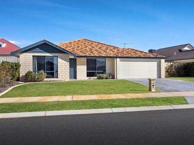 18 Waring Heights, Baldivis WA 6171