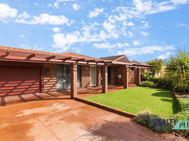 61 Shelley Way, Lake Coogee