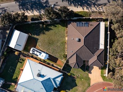16 Bethel Corner, Halls Head WA 6210