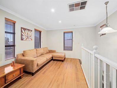 14 Parkview Drive, Southern River WA 6110