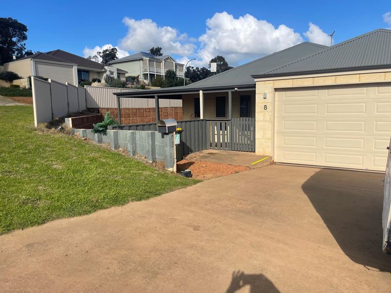 8 Wattle Link, Boddington