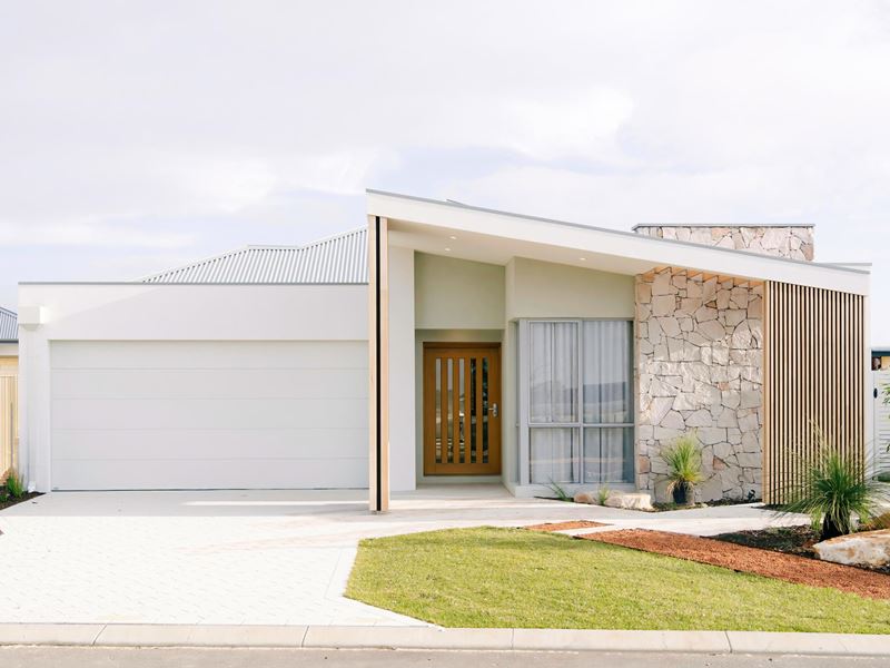 10 Kawana Boulevard, Dunsborough