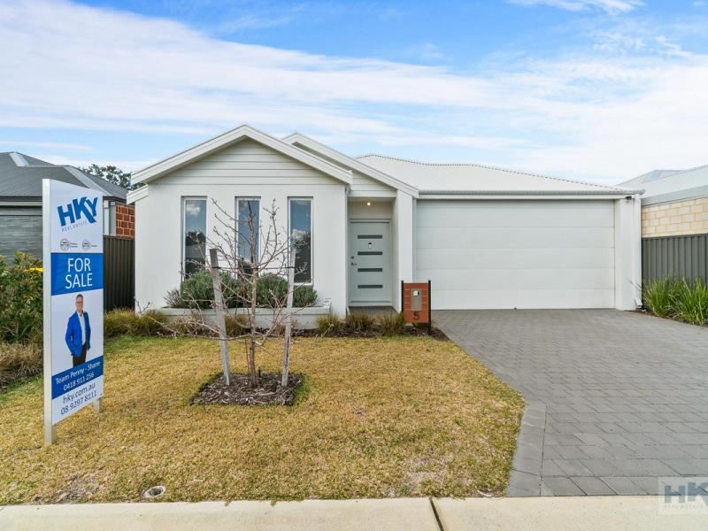 5 Ullswater Chase, Aveley WA 6069