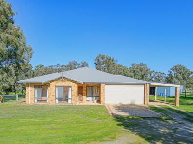 11 Bromley Road, Herne Hill WA 6056