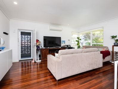 11 Guy Place, Melville WA 6156