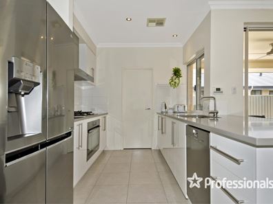 17 Valiant Parade, Baldivis WA 6171