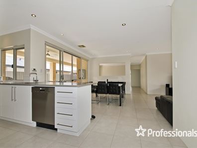 17 Valiant Parade, Baldivis WA 6171