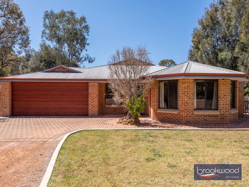 140 Samuel Street, Mount Helena