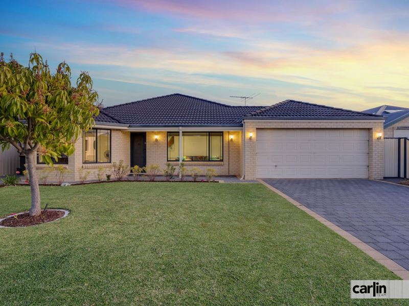 11 Montgomery Drive, Success WA 6164