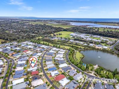 13 Mistral Bend, Yalyalup WA 6280