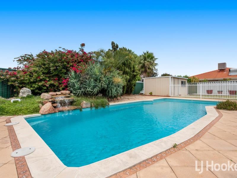 9 Penda Close, Halls Head