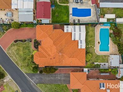 9 Penda Close, Halls Head WA 6210