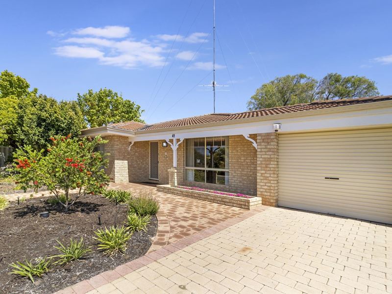 41 Broadwater Boulevard, Broadwater