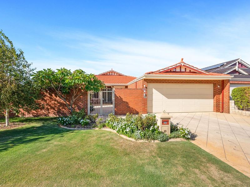 10 McGuiness Turn, Wattle Grove WA 6107