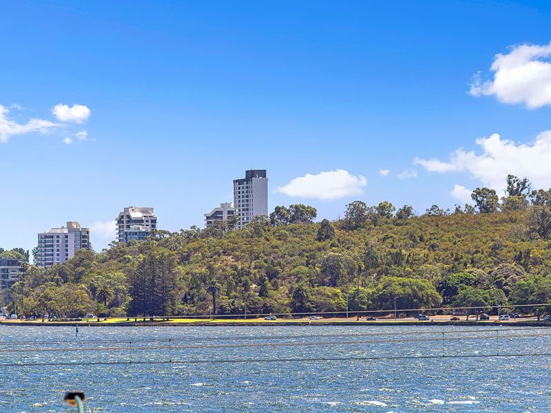 303/29 Melville  Parade, South Perth