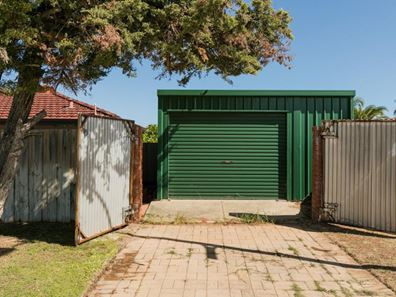 2 Jucara Mews, Warnbro WA 6169