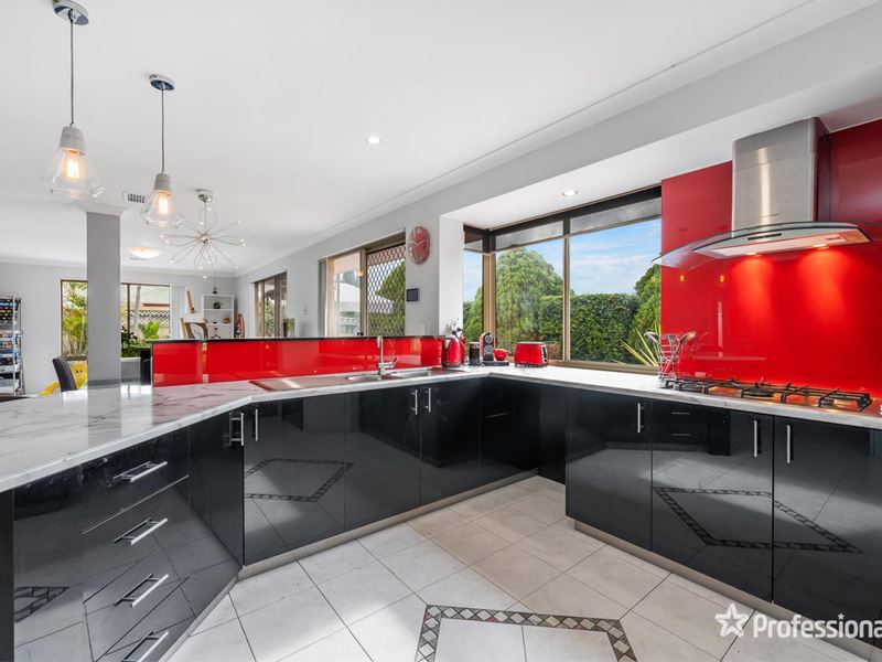 2 Sophora Place, Woodvale