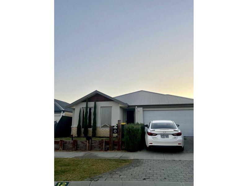 12 Basedow Chase, Banksia Grove
