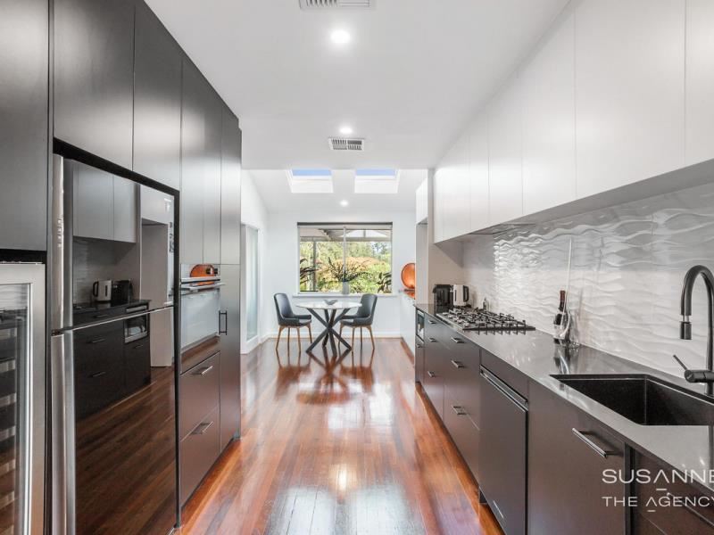 15 Over Avenue, Lesmurdie