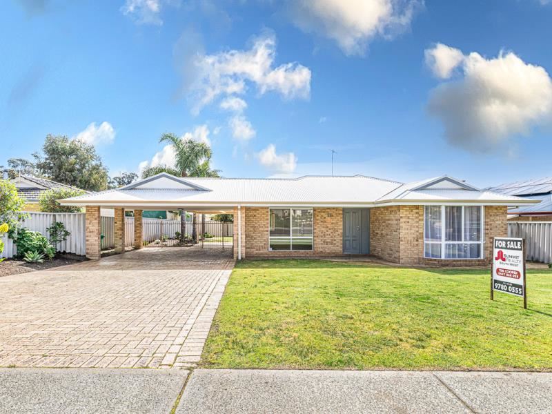 30 Somerville Drive, College Grove