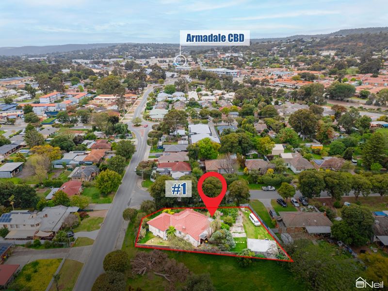 1 Stepney Road, Armadale