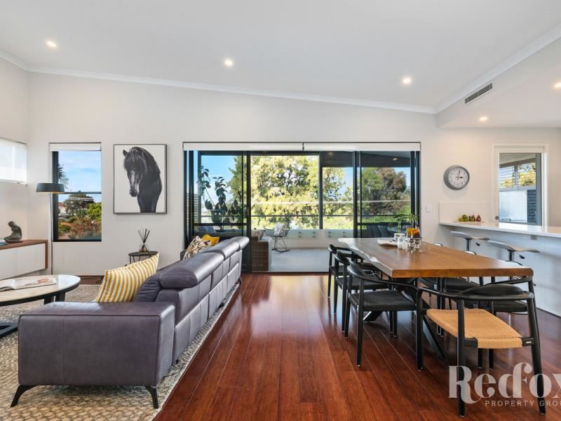 21 Avenell Road, Bayswater