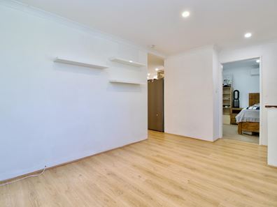 4 Orkney Mews, Waikiki WA 6169
