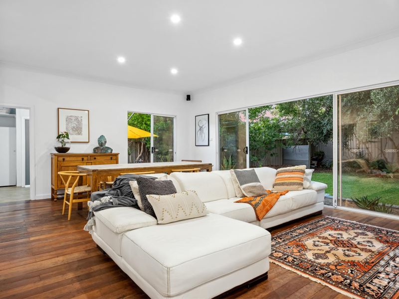12 Stratton Street, Hamilton Hill