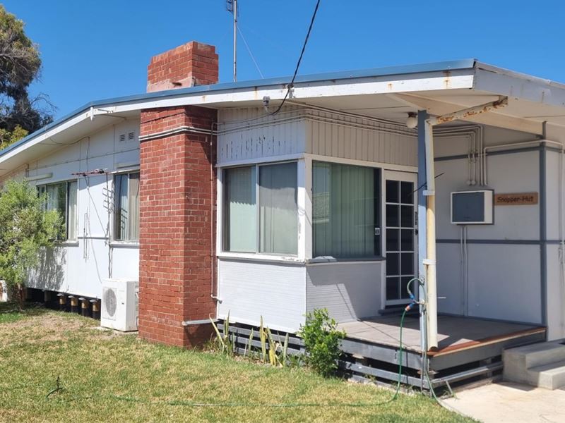 118 Point Leander Drive, Port Denison