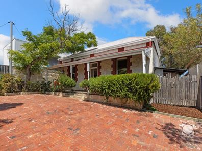 159 Solomon Street, Beaconsfield WA 6162