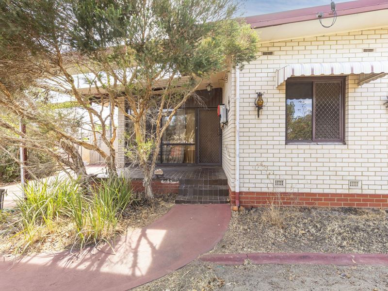 10 Foxwood Way, Langford