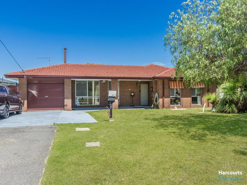 28 Georgette Way, Rockingham