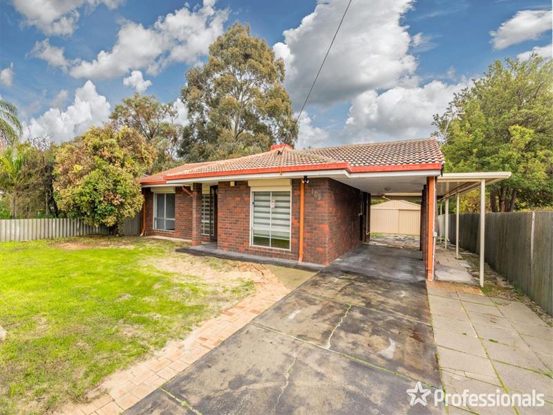 109 Third Avenue, Kelmscott WA 6111