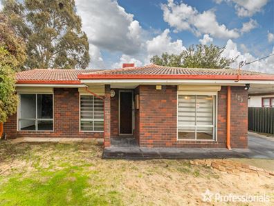 109 Third Avenue, Kelmscott WA 6111