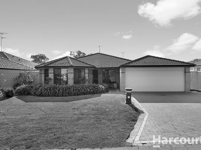 8 Chyverton Corner, Erskine