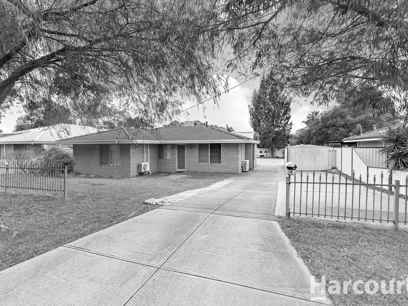 4 Albermarle Close, Coodanup