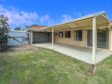 7 Riverside Lane, Seville Grove WA 6112