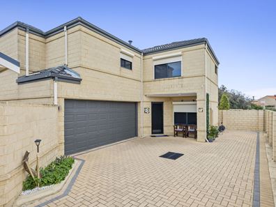 3/4 Barry Street, Mandurah WA 6210