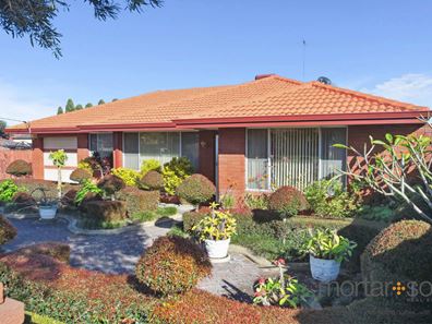 4 Halkin Pl, Hamilton Hill WA 6163