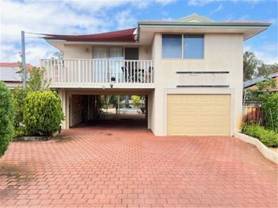 4 Carnegie Place, Greenfields WA 6210