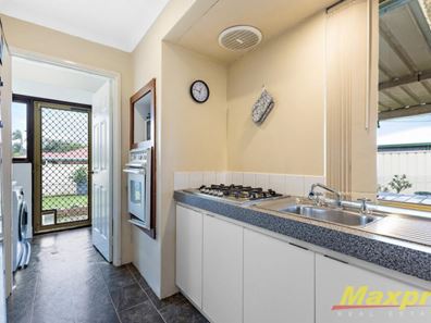 12 Greengage Crt, Armadale WA 6112