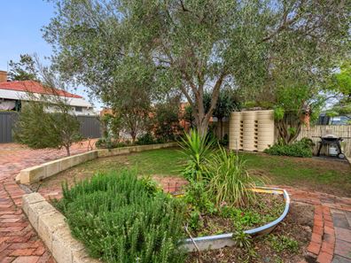 173A Carrington Street, White Gum Valley WA 6162