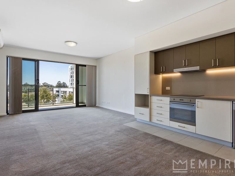 109/10 Sleeper Lane, Cockburn Central WA 6164