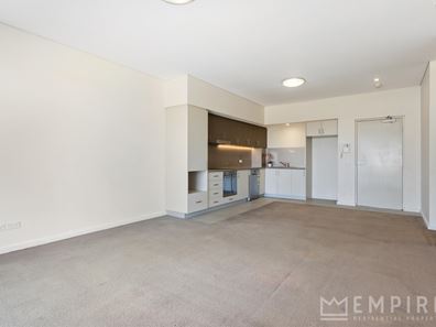 109/10 Sleeper Lane, Cockburn Central WA 6164