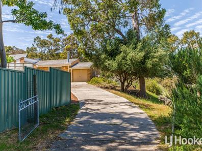 11 Serena Grove, Mount Nasura WA 6112