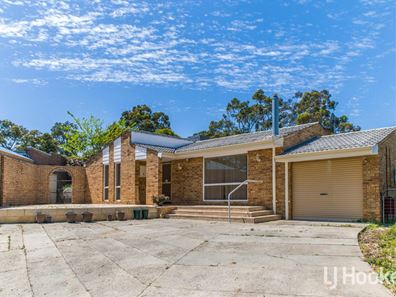 11 Serena Grove, Mount Nasura WA 6112