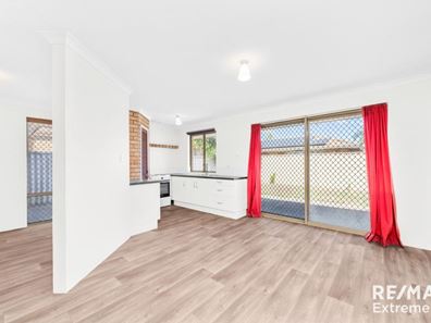 3/9 Lloyd Street, Cannington WA 6107